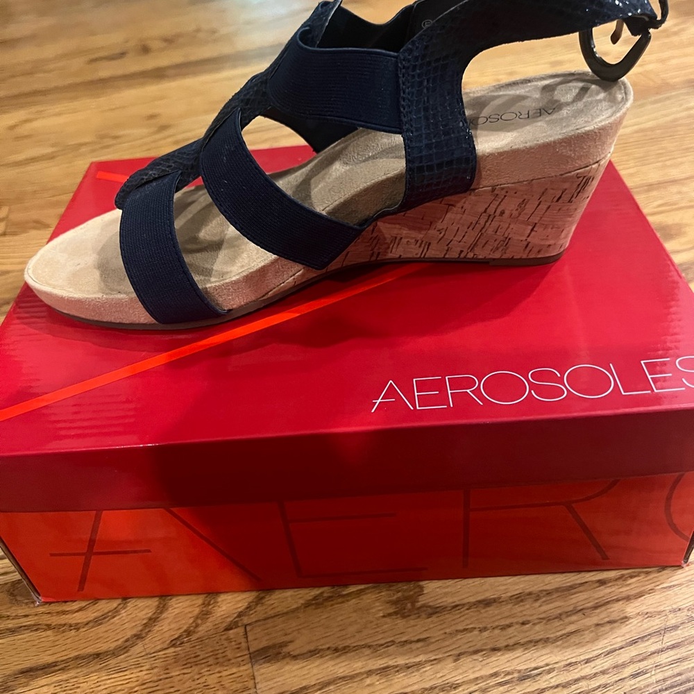 AEROSOLES Women's Blue Strappy Wedges